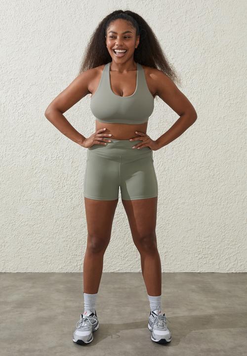 Cotton On - Ultra Luxe Pocket Shortie Short - Dusty Khaki