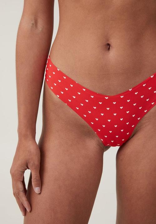 Cotton On - The invisible g string brief - crimson red hearts