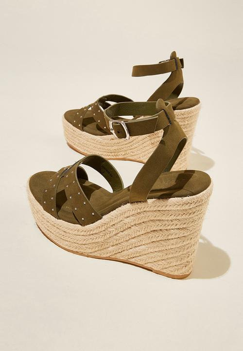Cotton On - Kiki studded espadrille wedge - khaki