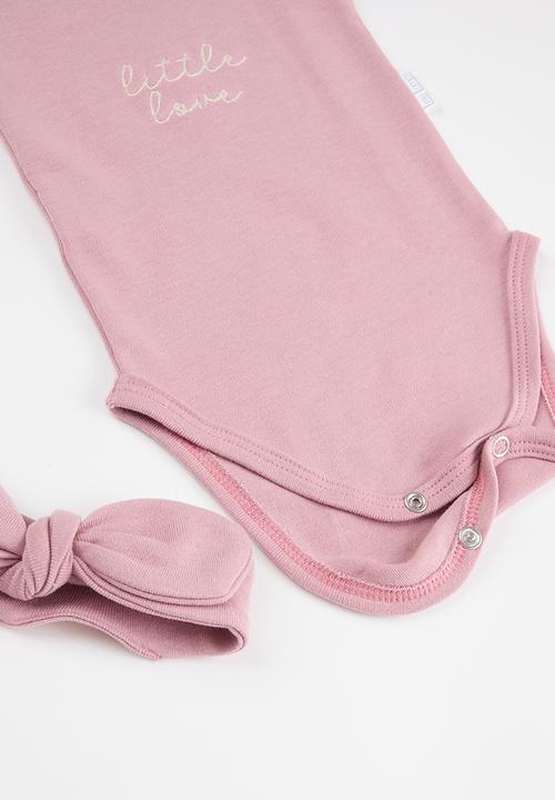 Little Lumps - 2 Pack Frill onsie, booties set - Dusty pink