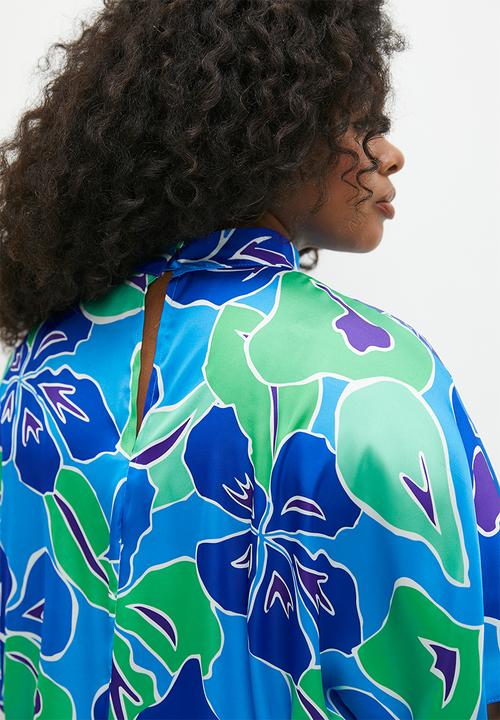 edit - Basic satin shell - blue green print