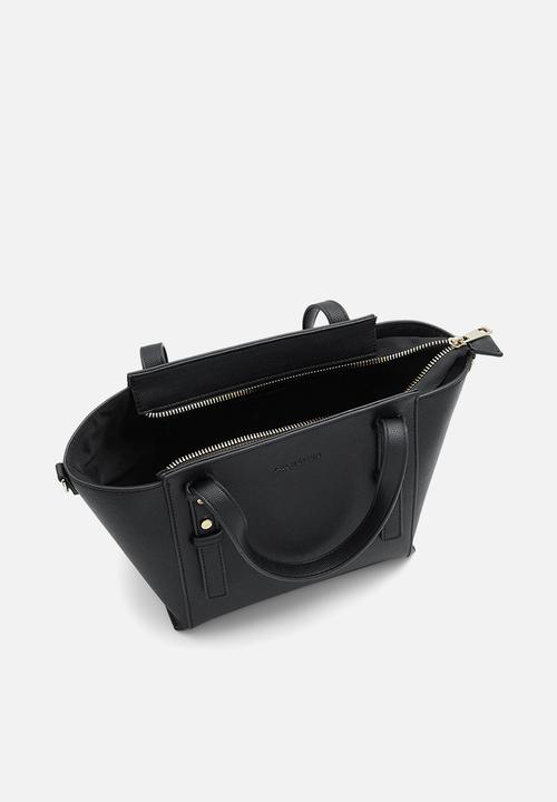 Call It Spring - Bem - black