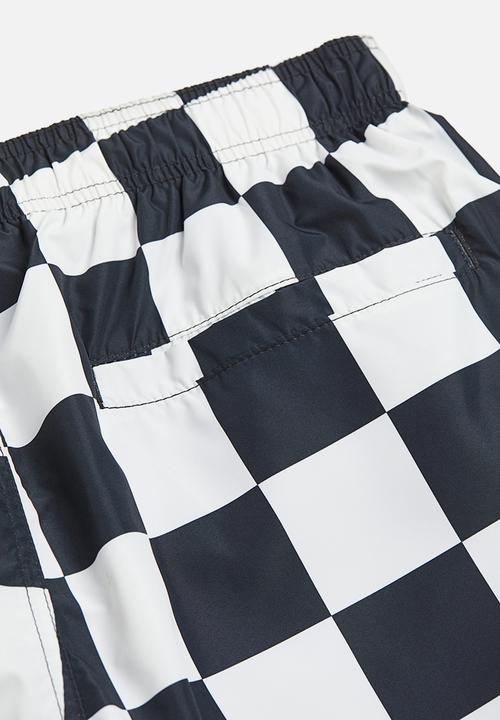 H&M - Patterned swim shorts - black/white checked