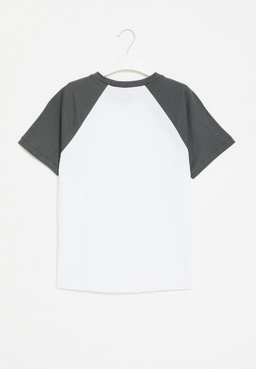 Rebel Republic - Printed tee - holly gun metal/white