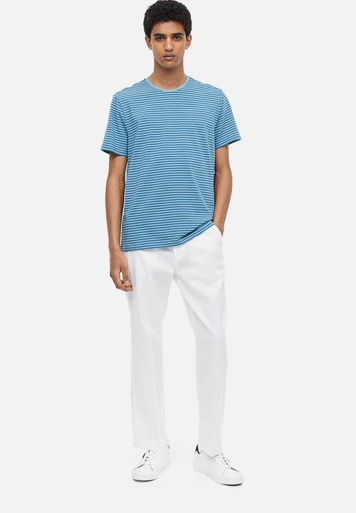 H&M - Slim fit round-necked t-shirt - blue/striped