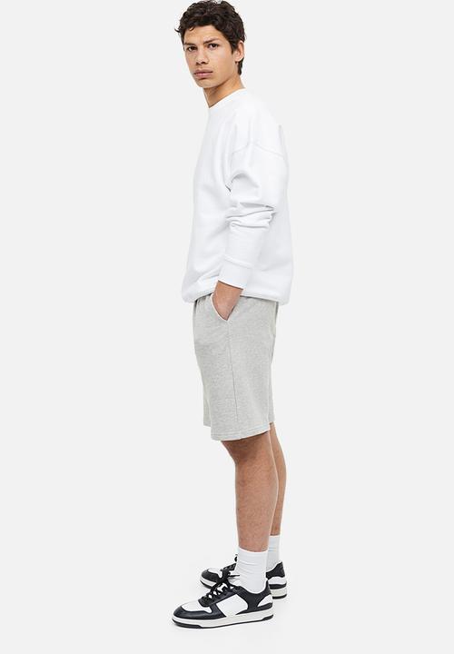 H&M - Regular fit sweatshorts - light grey marl