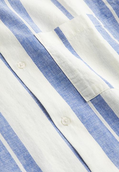 H&M - Regular fit linen-blend shirt - cream/blue striped