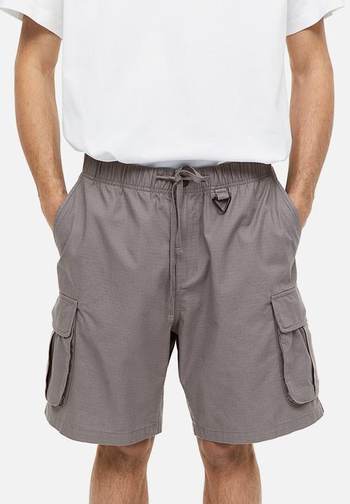 H&M - Relaxed fit ripstop cargo shorts - grey