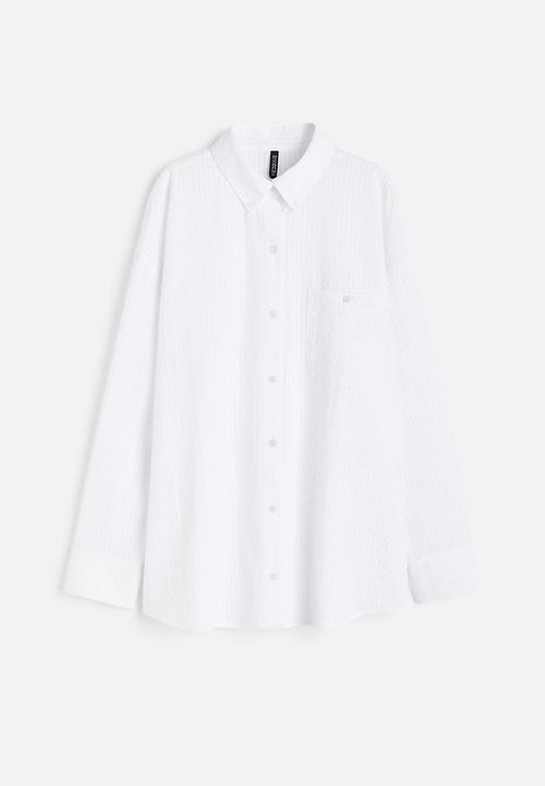 H&M - Oversized seersucker shirt - white