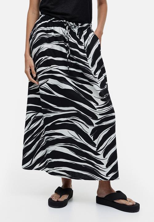 H&M - Flared skirt - black