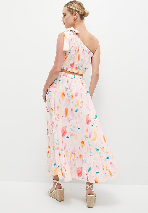 MILLA - Asym fit and flare with side cutout - painterly floral