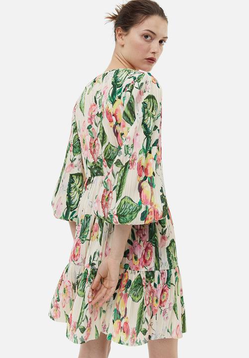 H&M - Pleated jersey dress - light beige floral 