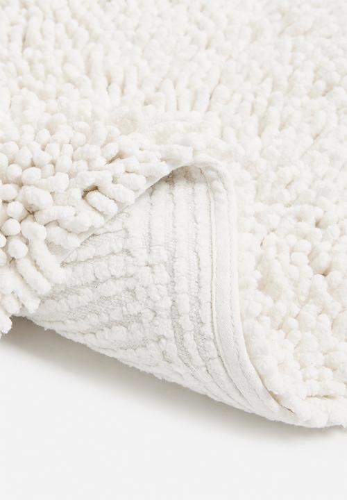 Sixth Floor - Chenille loop polyester pedestal mat - white