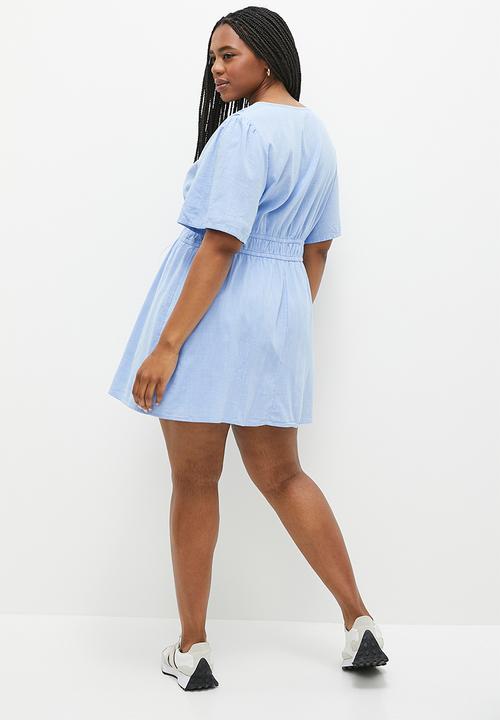 Cotton On - Plus Hazel v-neck mini dress - blue chalk