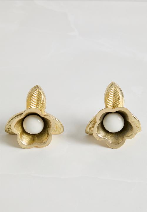 Sixth Floor - Ditsy Floral knob set of 2 white & gold