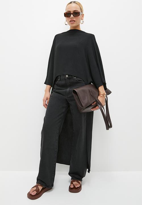 Superbalist - Exaggerated drape shell - black