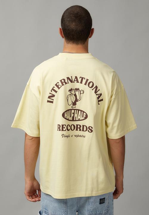 Factorie - heavy weight box fit graphic T-shirt - iced yellow/services