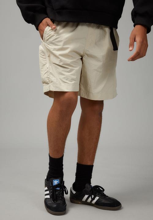 Factorie - Combat street short - ivory