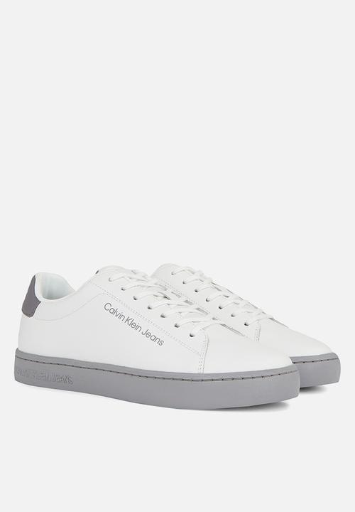 Calvin Klein - Classic cupsole lace up lth - Bright White/Formal Grey/Stormfront