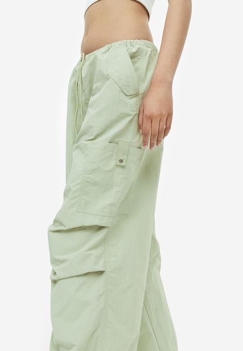 H&M - Nylon parachute trousers - green