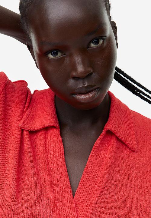 H&M - Collared top - red