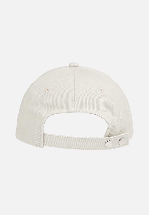 Calvin Klein - Modern metal  bb cap- stony beige