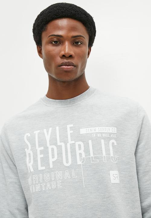 STYLE REPUBLIC - SR crew neck graphic sweater - Grey Melange