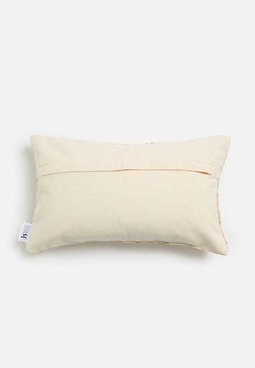 SF Collection - Zara cushion with inner- neutral