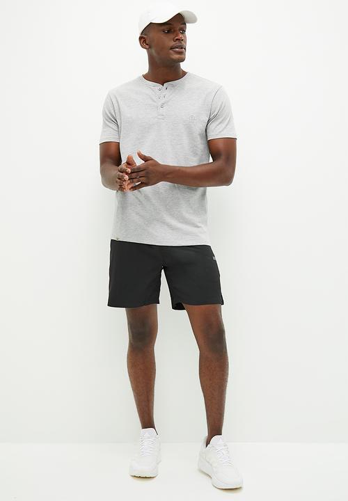 Hurley - Explore h20-dri trek II 17.5" walkshorts - black