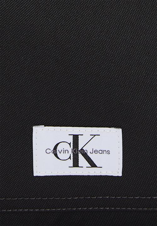 Calvin Klein - Sport essentials slim sq bp40 w - black