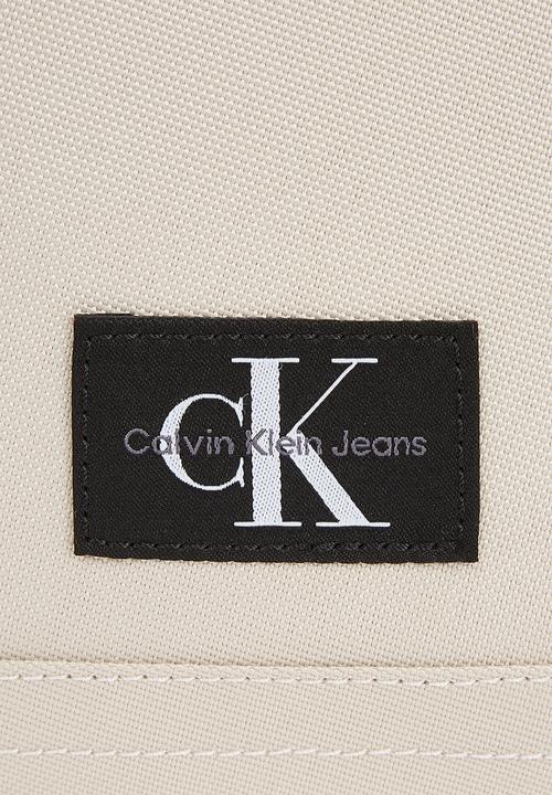 Calvin Klein - Sport essentials reporter18 w - classic beige