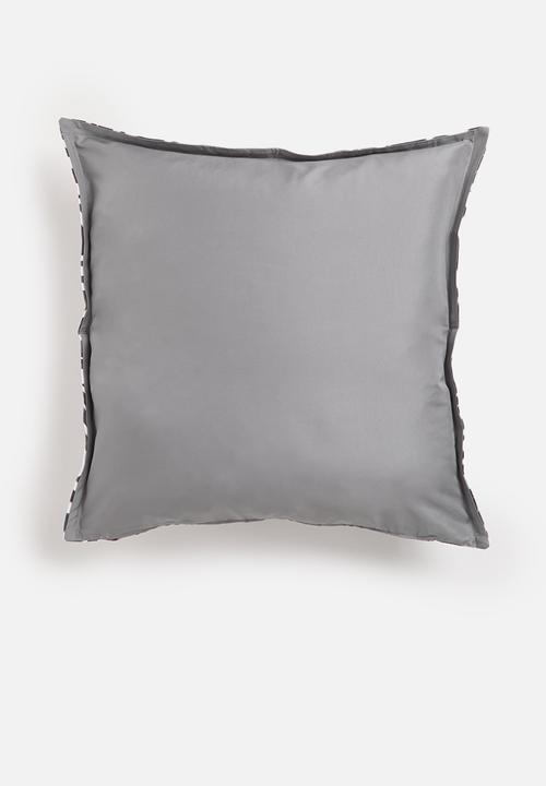 Grey Gardens - Shaded Cushion Cover - Black & White