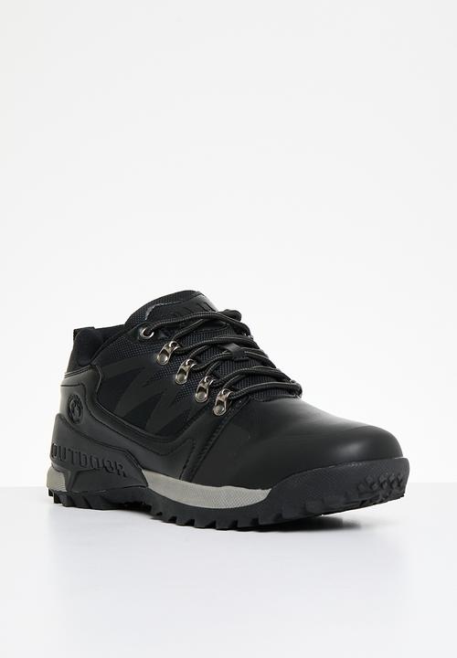 UrbanArt - Tatum 7 faux leather - black