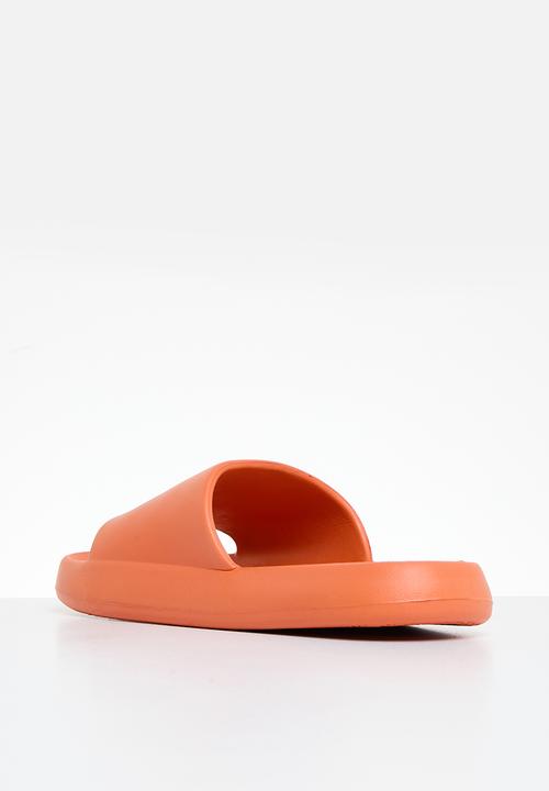 dailyfriday - Ayanda slide - orange