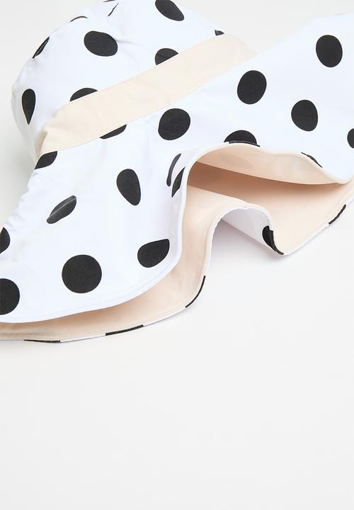 Superbalist - Lennox bucket hat - cream