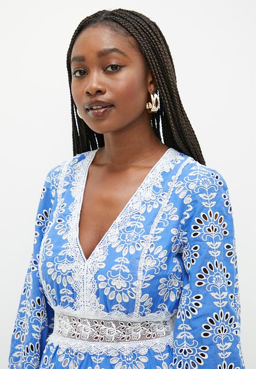 GUESS - Long sleeve isla emb dress - clearly blue 