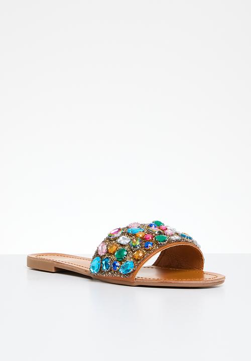 Plum - Embellished sandal - neutral 