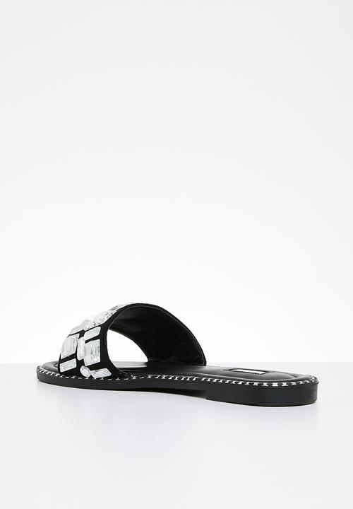 Plum - Embellished sandal - black & silver 