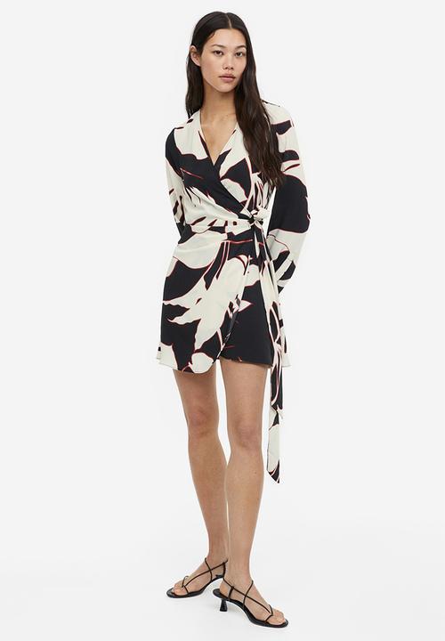 H&M - Wrap dress - black leaves 