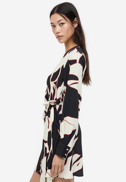 H&M - Wrap dress - black leaves 