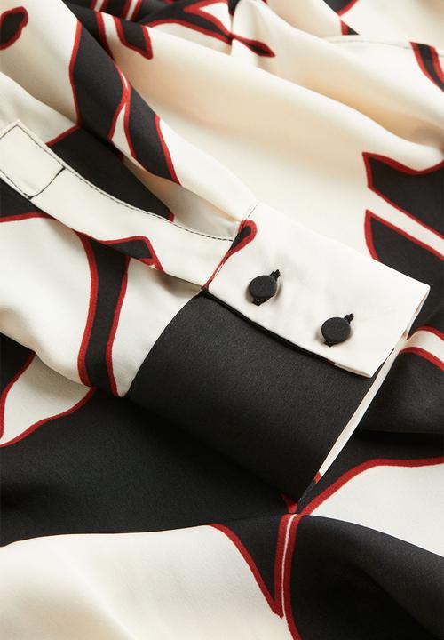 H&M - Wrap dress - black leaves 
