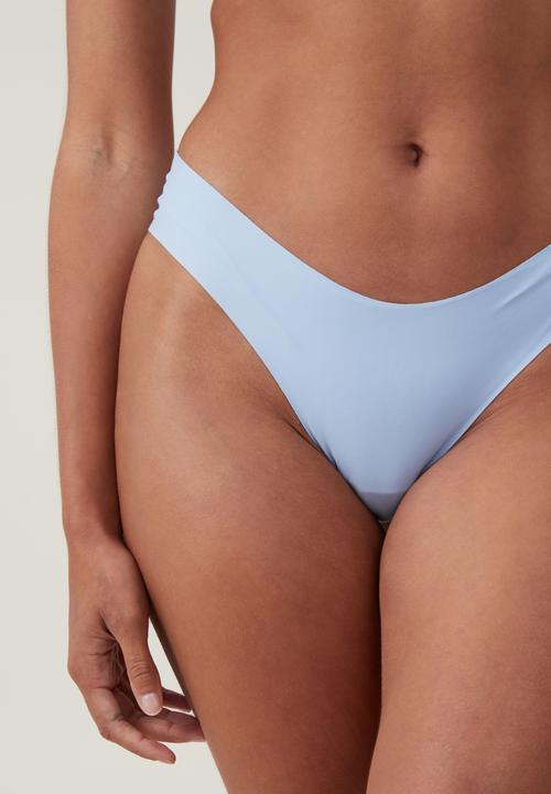 Cotton On - The Invisible Brasiliano Brief - Clear Sky