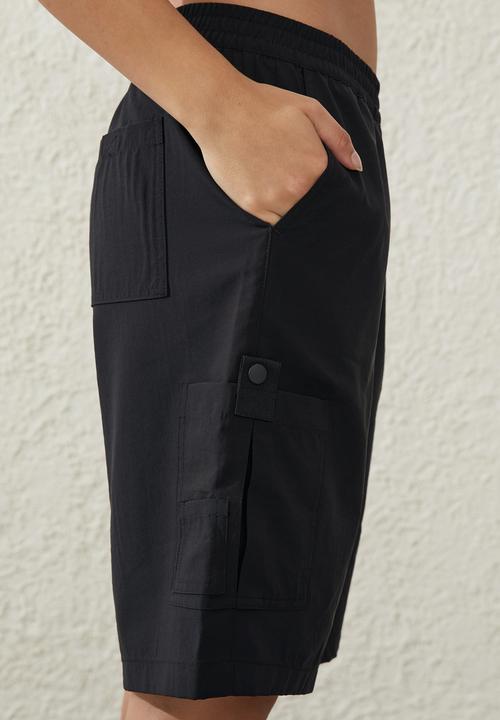 Cotton On - Woven Cargo Jort - Black