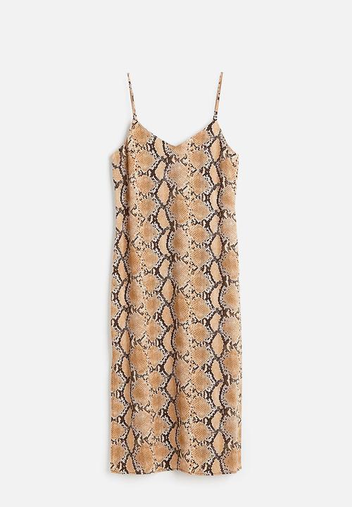 H&M - Crêpe slip dress - beige snakeskin-patterned