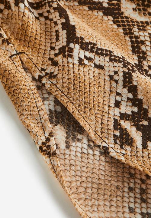 H&M - Crêpe slip dress - beige snakeskin-patterned