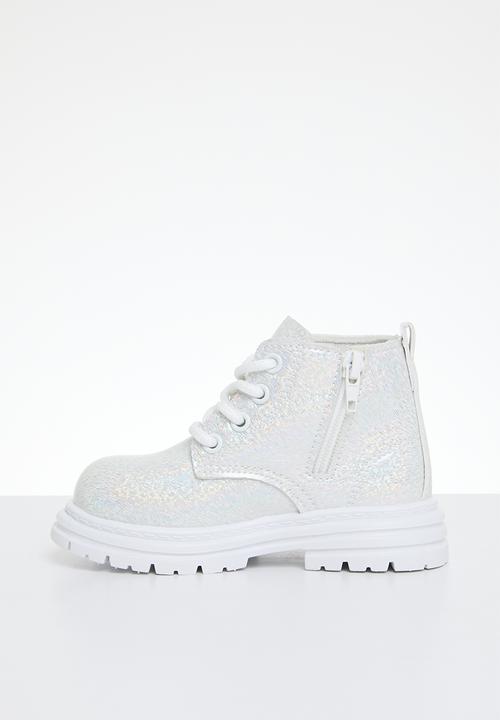 Pop Candy - Patent lace up boots - silver