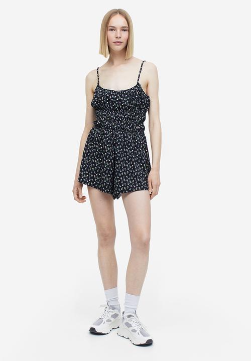 H&M - Crinkled jersey playsuit - black floral 