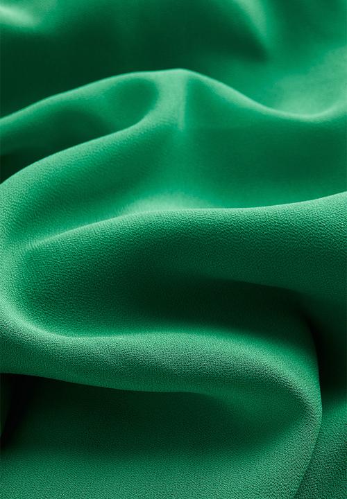 H&M - V-neck chiffon dress - green