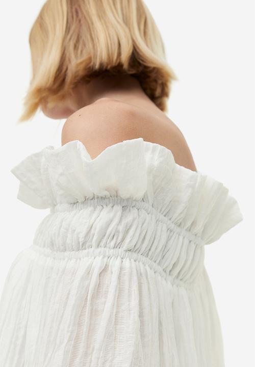 H&M - Oversized off-the-shoulder dress - white