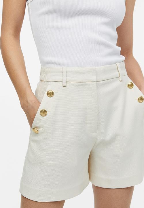 H&M - Button-detail shorts - cream